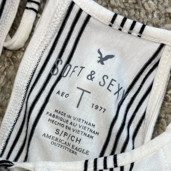 AEO Soft & Sexy Cold Shoulder Stripe Tee | S - Picture 7 of 8